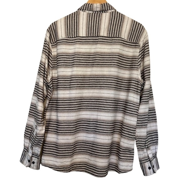 North River Long Sleeve Button Down Men's Size Large - Picture 2 of 7